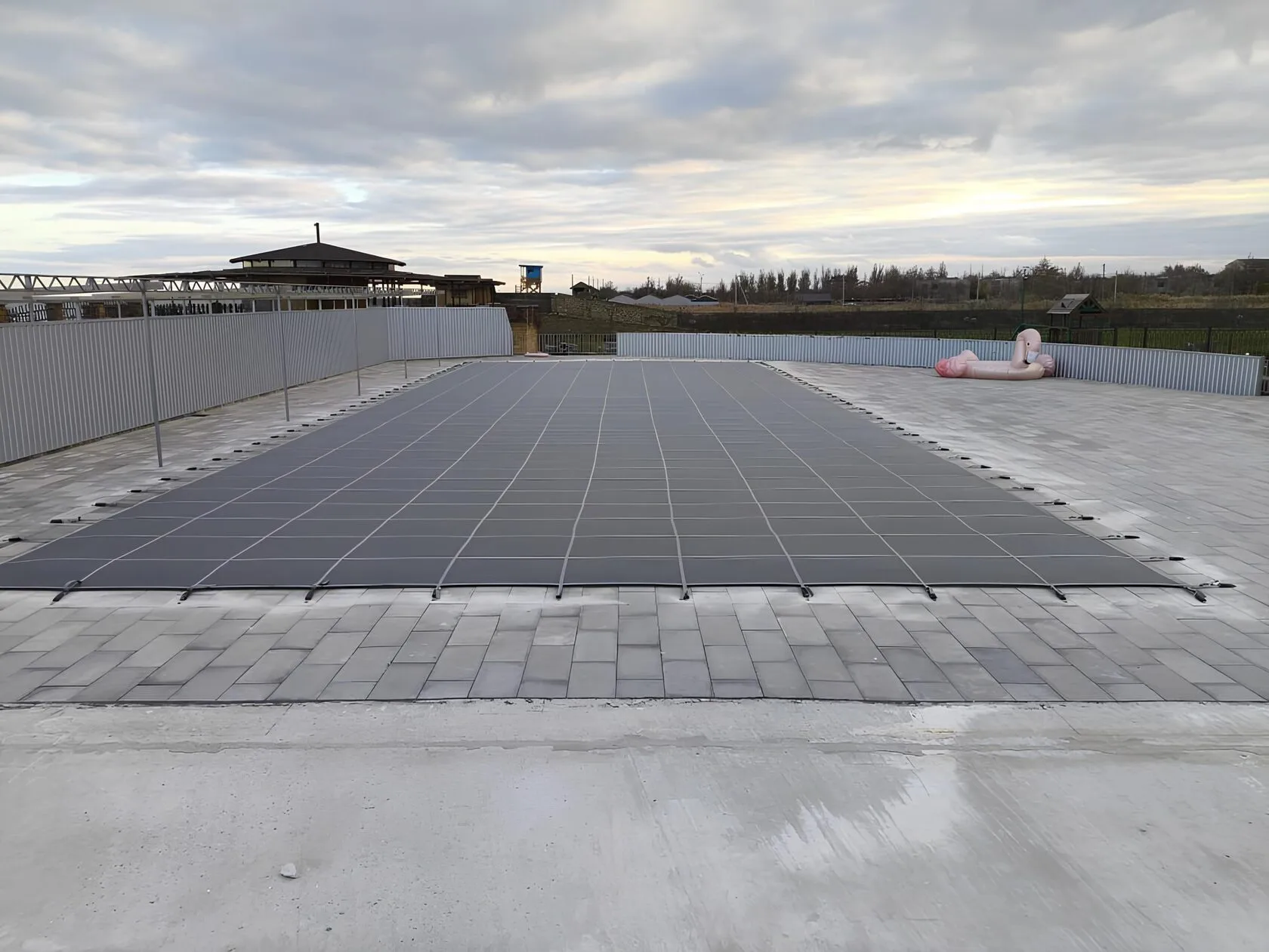 Защитное покрывало для бассейна в Уфе