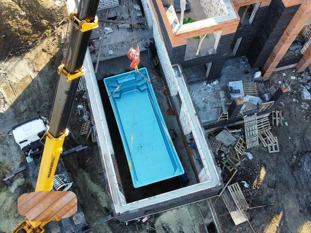 Laguna 9 — зона отдыха у бассейна в Уфе